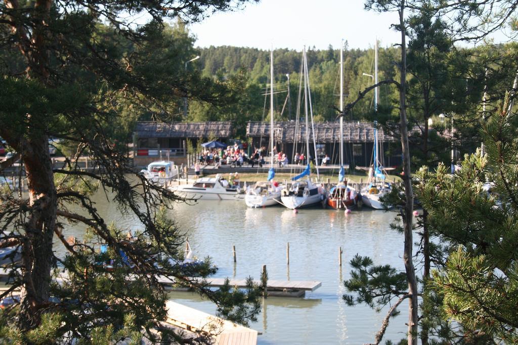 Вілла Peterzens Boathouse Laupunen Екстер'єр фото